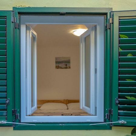 Room Nino Скрадин Екстер'єр фото